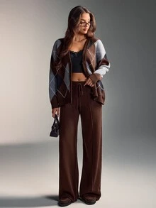 SHEIN بني كلاسيكي مجموعة قطعتين من الكارديجان المحبوك الكبير بنمط الأرجايل والبنطلون واسع الساق - ملابس منزلية أنيقة بطراز الأزياء الراقية - بني - مشاهدة 7