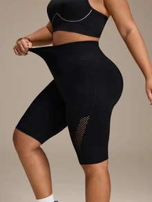 Slayform Women's Plus Size Solid Color Hollow Out Casual Daily Travel Sports Shorts - Black - View 5