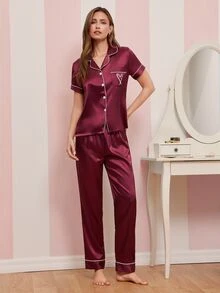 Amorya 2件套仿丝心形刺绣短袖上衣和裤子睡衣套装 - 紫紅色 - 查看 1