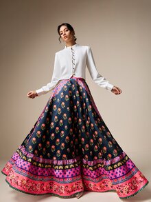 LOTSLUV Women's Ditsy Floral Maxi Skirt,High-Waisted A-Line,Flared Fit,Border Print,Romantic Elegant Skirt For Wedding,Birthday,Party,Vacation Outfits Women - Black - View 8