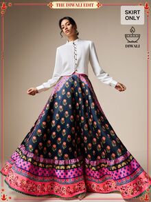 LOTSLUV Women's Ditsy Floral Maxi Skirt,High-Waisted A-Line,Flared Fit,Border Print,Romantic Elegant Skirt For Wedding,Birthday,Party,Vacation Outfits Women - Black - View 1