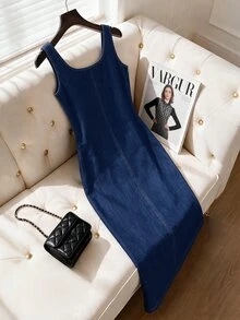 SHEIN MOD 大尺碼秋冬牛仔裹身中長洋裝 方領無袖貼身牛仔洋裝 側綁帶 深色水洗不對稱下擺 萬聖節聖誕節適用 - 藍色 - 查看 4