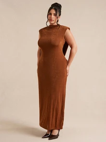 SHEIN BAE CURVE Plus Size Women's Fashion Versatile Dress For Vacation And Travel - Brown - View 5