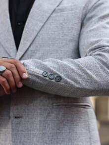 Manfinity Mode Conjunto de blazer de manga larga con botones delanteros de unicolor y pantalones con decoración de bolsillos - Gris - Ver 5