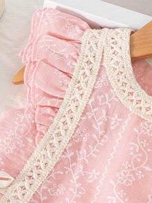 Souflis Souflis 2pcs/Set Young Girl' Sweet Faux Embroidered Flutter Sleeve Top And Shorts Princess Outfit, Spring/Summer - Pink - View 6