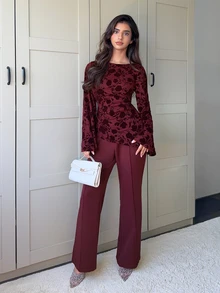 Veilorie 女款花卉印花不對稱下擺上衣與長褲兩件套 - 酒紅色 - 查看 7