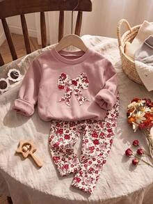 SHEIN 女嬰加厚抓絨套頭上衣，秋季印花蝴蝶結圖案，休閒百搭小碎花加厚內搭褲，適合冬季 - 粉色 - 查看 1