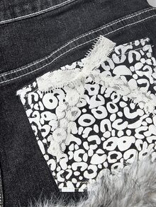 ROMWE Vintage Y2K Leopard Print Fuzzy Patchwork Ultra Low Waist Mini Denim Shorts For Women, Autumn/Winter - Grey - View 4