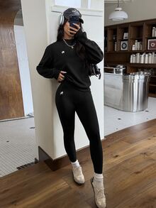 SHEIN EZwear 印花設計 2件/套 馬匹印花圖案黑色休閒寬鬆圓領衛衣與緊身內搭褲，適合秋冬/冬季 - 黑色 - 查看 5