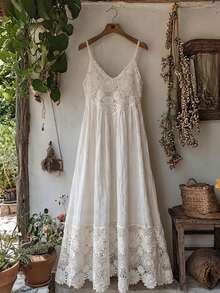 Breezaya Gaun Liburan Kasual Ukuran Besar dengan Tali Bahu Tipis Berkerut dan Patchwork Renda, Pinggang Terikat, dan Hem Mengembang - Putih - View 3
