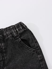 SHEIN Genkimix Kids 男童牛仔水洗黑工裝褲，冬季休閒穿著，彈性腰頭附可調抽繩，大口袋，寬鬆直筒版型 - 黑色 - 查看 5