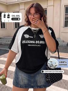SHEIN CURVE+ Kaos Rajut Lengan Raglan Blok Warna Motif Balap Motor Streetwear Ukuran Plus - Hitam dan Putih - View 1