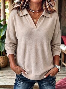 Breezaya Atasan Rajut Bertekstur Lembut dengan Kerah Polo dan Leher V. Potongan Longgar Bahu Turun untuk Tampilan Kasual Boho yang Nyaman. Warna Beige untuk Perjalanan Sehari-hari di Musim Gugur - MultiWarna - View 3