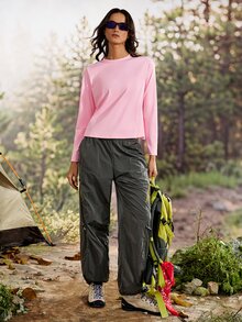 Exploreva Minimalist Casual Pink Back Slit Long Sleeve Outdoor T-Shirt - Pink - View 6