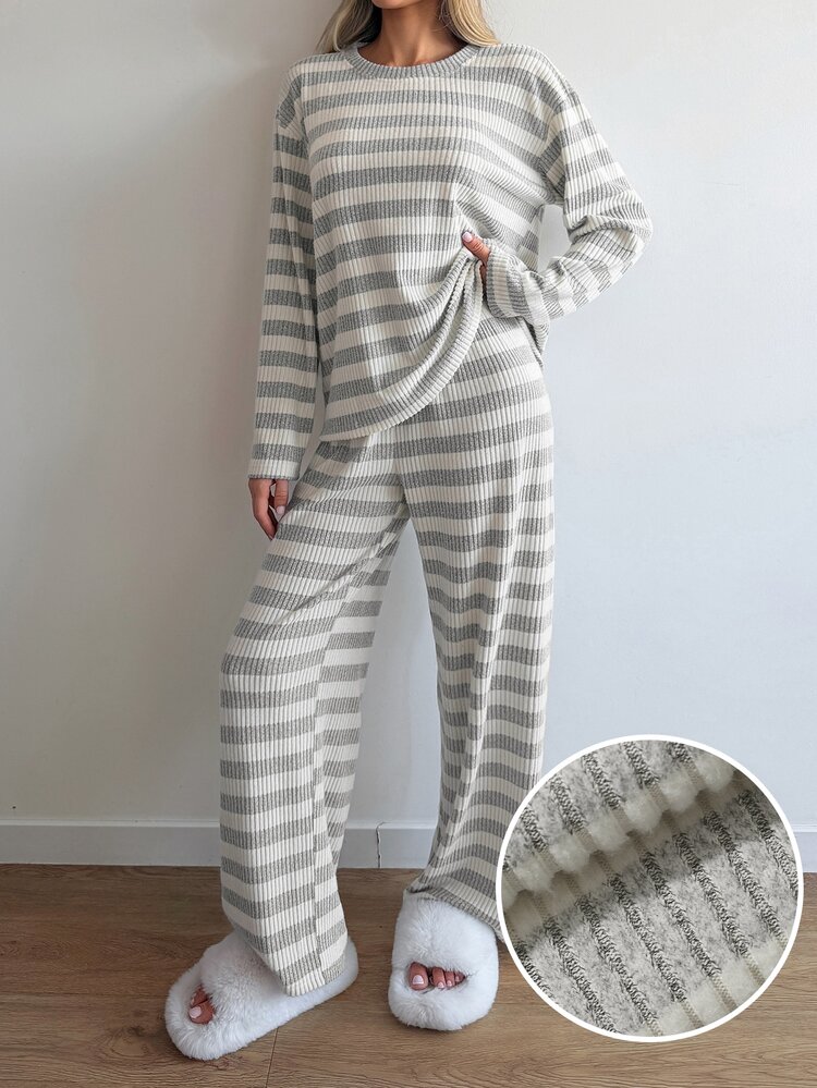 Livesso 女款條紋長袖上衣與長褲休閒居家服套裝 - 杏色 - 查看 4