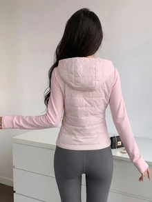 Livesso Damen Winterjacke in hellem Rosa mit Kapuze, Kordelzug, langen Ärmeln, dicker Taschendekoration, lockerer Passform, für Renntag, Joggen, Athleisure und Lässig - Pink - Übersicht 2