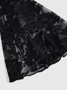 ROMWE Gothic Style Bell Sleeve Lace Open Front Fashion Top - Black - View 5