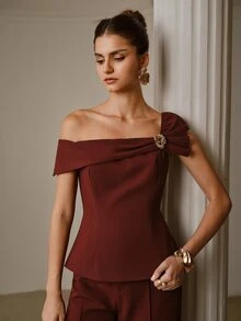 ZEYLAH Summer Elegant Metal Decor Asymmetric Neckline Top - Burgundy - View 6