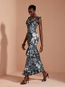 JIAN LASALA Gaun Panjang Rajut Multi Ruffle dengan Hemline Pendek dan Leher V, Elegan untuk Liburan. - Hijau - View 4