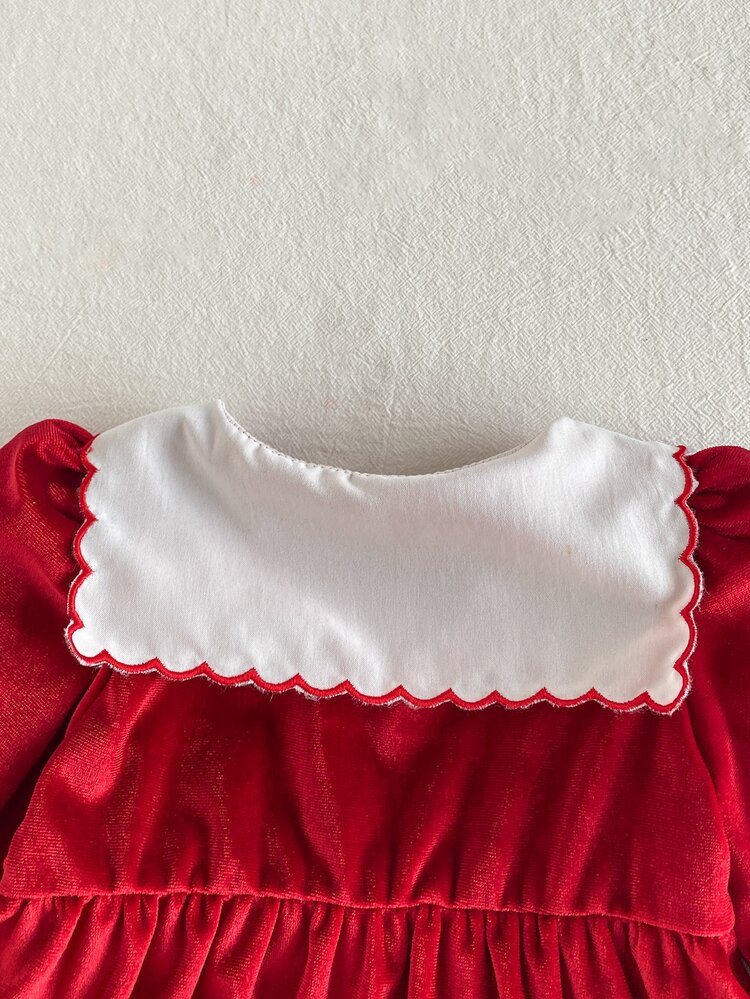 SHEIN Playful Pals 1pc Toddler Girl Velvet Dress Elegant Red White Cherry Embroidery Scalloped Collar Long Sleeve Button Soft Holiday Winter Christmas Princess Pleated - Red - View 6