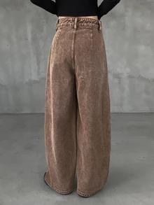 FRIFUL Women's Loose Casual Versatile Denim Jeans With Curved Pockets - Brown - View 2