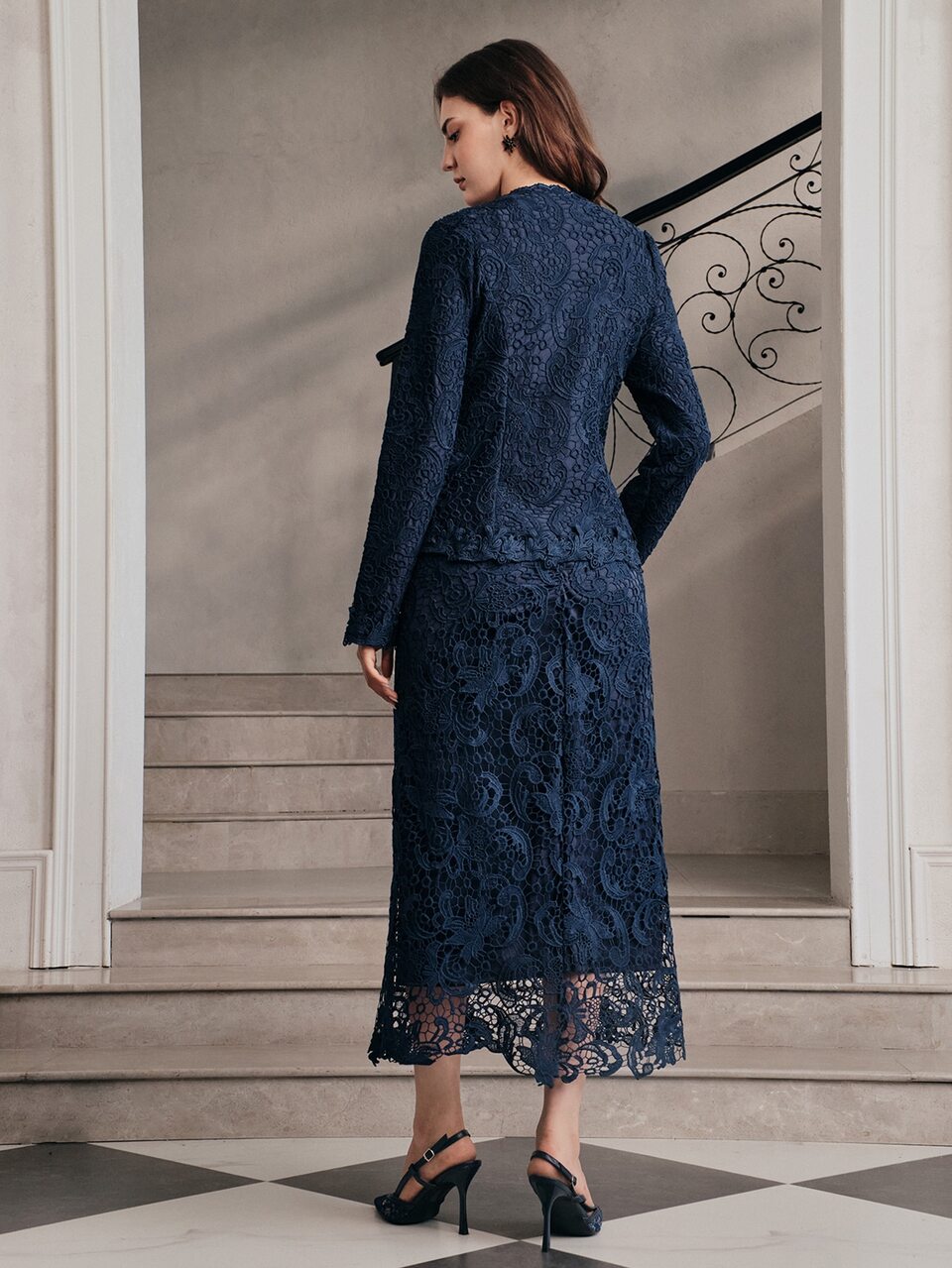 Women's Elegant 2 Pieces Set Embroidered Fabric Jacket With Skirt, Autumn New Style