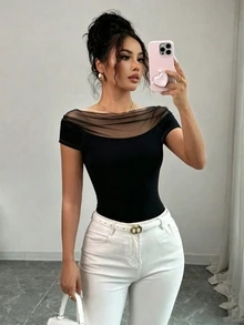 SHEIN 黑色纹理针织网眼拼接修身女士短袖T恤，黑色上衣，度假装，女士度假服饰，女士优雅上衣 - 黑色 - 查看 5