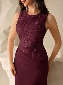 Coutiva Elegant Evening Gown With Embroidered Details, Slim Fit Long Dress For Formal Occasions - Burgundy - View 3