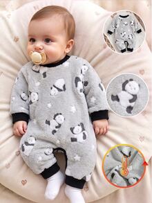 SHEIN Playful Pals 1件新生兒嬰兒連身衣，可愛俏皮風格，熊貓與星星滿版印花，對比飾邊，長袖連身褲，毛絨質感，寬鬆舒適，適合日常外出、休閒穿著，秋冬款 - 灰色 - 查看 1