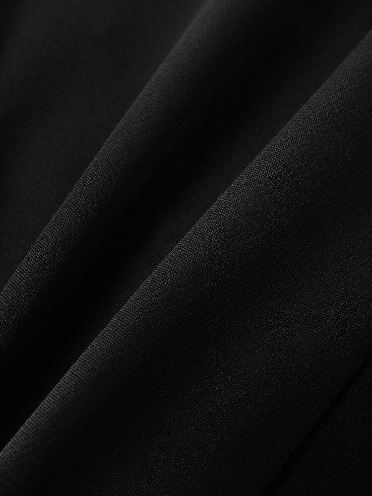 GlowEve CURVE Blus Wanita Ukuran Plus Elegan untuk Perjalanan, Kerah V, Desain Pita Hitam Putih, Pinggang Berkerut, Potongan A-Line, Lengan Panjang, Musim Semi/Gugur - Hitam dan Putih - View 6