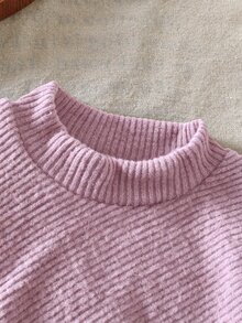 SHEIN Playful Pals 女嬰秋冬休閒百搭 T-shirt 套裝，設計感不對稱套頭高領針織面料棕色純色長袖上衣，搭配棕色休閒喇叭褲，2 件套，適合秋冬，可愛甜美風，簡約保暖穿搭，適合外出、旅行、度假，0-3 歲 - 粉色 - 查看 4