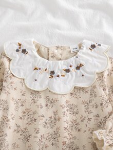 SHEIN 女嬰秋季棕色與白色波點韓風彼得潘領碎花長袖貼身連身衣，拍照用可愛趣味家庭套裝 - 杏色 - 查看 6