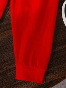 2件套男童数码元素印花渐变红黑T恤和裤子套装，时尚休闲舒适，适合所有季节。 - 彩色 - 查看 5