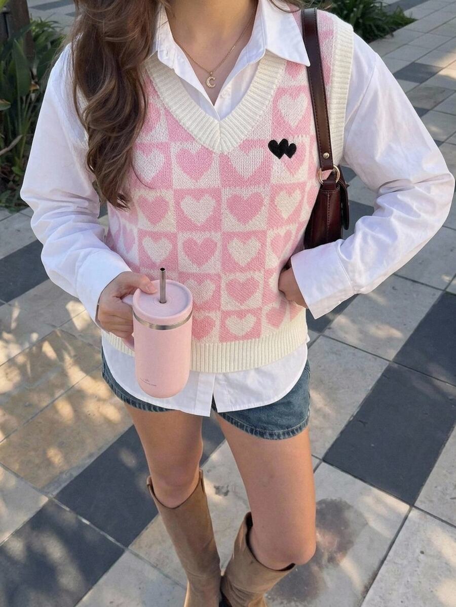 SHEIN Tween Girl) Light Apricot V-Neck Vest Embroidered Knit Sweater Soft Comfortable Suitable For Daily Wear Suitable For Outing Suitable For Travel Suitable For Vacation Suitable For Daycare Suitable For Children Play - Pink - View 1
