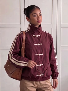 SHEIN Teen Girls Side Stripe Frog Button Design Casual Jacket, Crop, Knit, Hoodie, Oversized, Loose, Ribbed, Back To School, Fall Clothes, Halloween, School - Burgundy - View 4