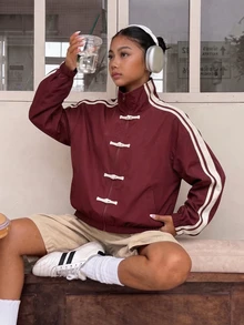 SHEIN Teen Girls Side Stripe Frog Button Design Casual Jacket, Crop, Knit, Hoodie, Oversized, Loose, Ribbed, Back To School, Fall Clothes, Halloween, School - Burgundy - View 1