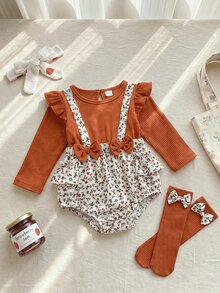 SHEIN قطعتان من ملابس الأطفال البنات الرومبير والجوارب، لطيفة وحلوة، بني صدأ، زهور، فيونكة، كشكشة، مضلع، أكمام طويلة متطايرة، رقبة دائرية، عادية، حفلة، خريف، عيد الميلاد، عطلة، ريترو - بني - مشاهدة 4
