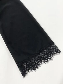 SHEIN Gaun Pendek Bodycon Hitam Wanita dengan Leher Bulat, Hiasan Renda, Lengan Mengembang, dan Pinggang Pas dengan Detail Kerut - Hitam - View 8
