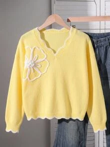 SHEIN 1件青少年女孩毛衣，極簡溫柔風，奶油黃波浪對比飾邊，小V領，白色3D花朵裝飾，落肩長袖套頭衫，適中厚度，整齊下擺，緊口袖口，亮色，觸感光滑，適合日常穿著、學校、外出、派對、街頭風，秋冬 - 黃色 - 查看 4