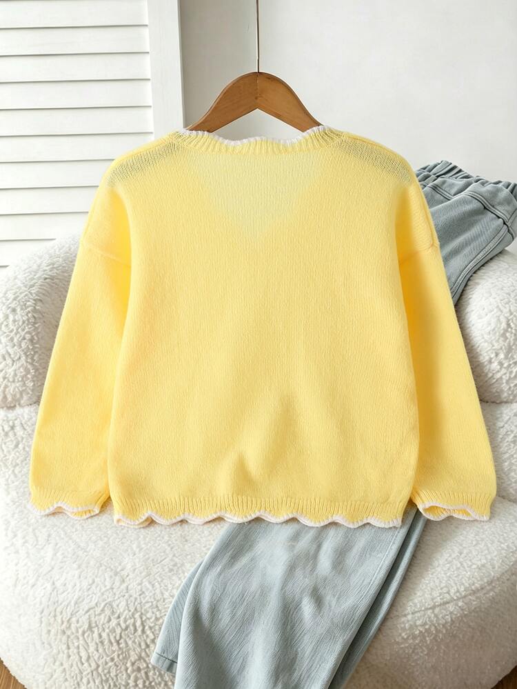 SHEIN 1pc Tween Girls' Sweater, Minimalist Gentle Style, Cream Yellow Wavy Contrast Trim, Small V-Neck, White 3D Flower Decor, Dropped Shoulder Long Sleeve Pullover, Regular Thickness, Neat Hem, Tight Cuffs, Bright Color, Smooth Touch, Suitable For Daily Wear, School, Outings, Parties, Street Style, Autumn/Winter - Yellow - View 2