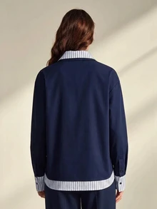 Anewsta 女款新款復古學院風休閒慵懶通勤條紋拼接二合一 Polo 領長袖落肩襯衫 - 藏蓝色 - 查看 7