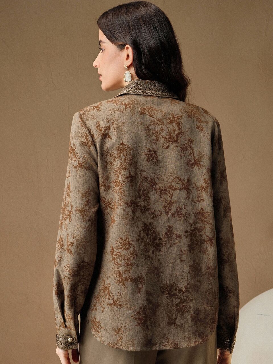 Anewsta Women's Casual Brown Long Sleeve Shirt With Folk-Custom Plant Pattern And Button Front Details