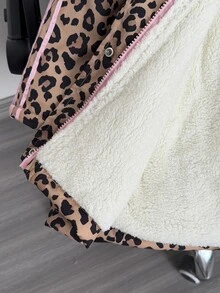 SHEIN Elladie kids 少女款豹紋連帽冬季外套，Y2K上衣，長袖上衣，秋季新款，度假風，豹紋天鵝絨加厚夾克 - 棕色 - 查看 9