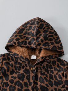 SHEIN Elladie kids 女童豹紋連帽夾克，內層抓絨，前襟鈕扣長袖休閒外套 - 棕色 - 查看 7