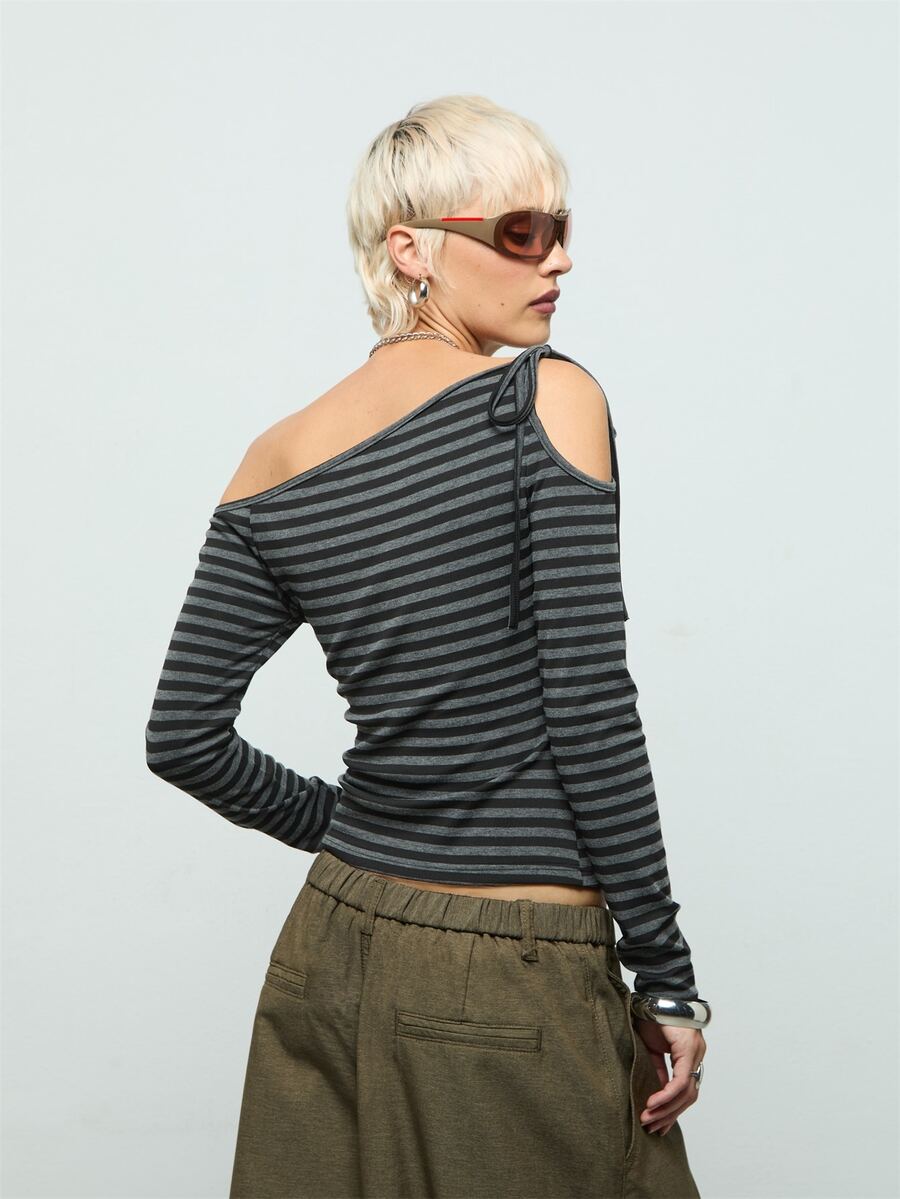 COUREZ Long Sleeve Cold Shoulder Top In Stripe Y2K Street Stripper Black And White Stripe Cute Autumn Clothes Going Out For Women Night Out Night Club - Black - View 1