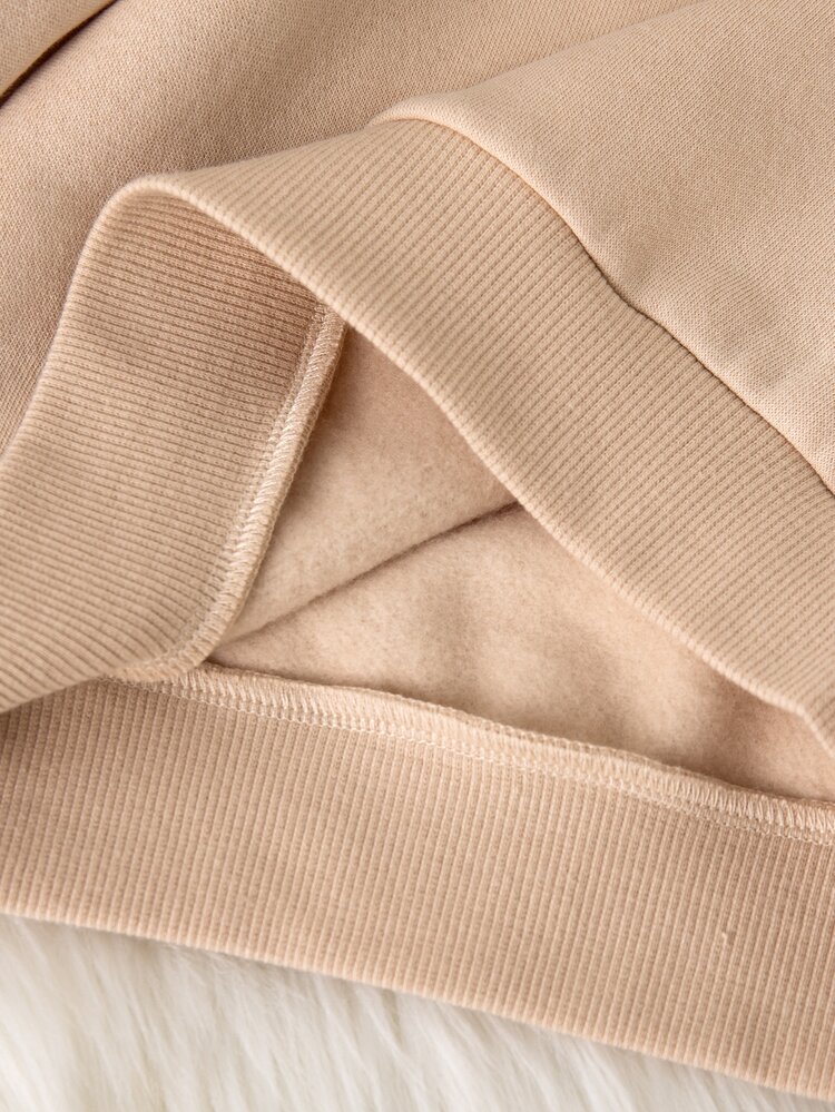 SHEIN This Oversized Collar Sweatshirt Is Suitable For 4-7 Year Old Boys To Wear For Outings And School In Winter, Autumn And Spring. The Oversized Collar Design Adds A Sense Of Fashion, Making It Suitable For Various Occasions. This Sweatshirt Will Bring Comfort, Casualness And Coolness To Boys, And Will Be An Essential Item In Their Wardrobe - Apricot - View 9