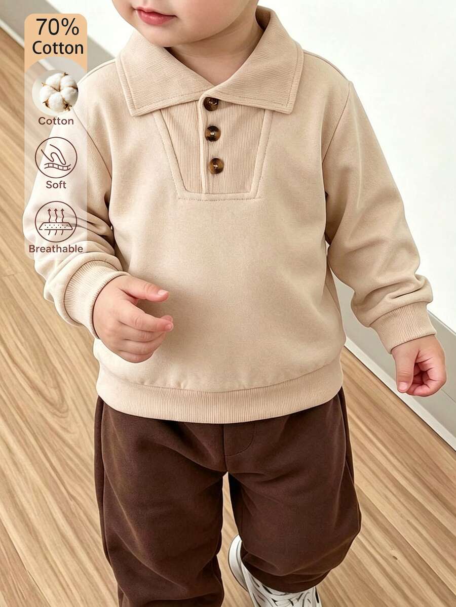SHEIN 這款大領口運動衫適合 4-7 歲男孩在冬季、秋季和春季穿著外出與上學。大領口設計增添了時尚感,適合各種場合。這件運動衫將為男孩帶來舒適、休閒與酷帥感,將成為他們衣櫥中的必備單品 - 杏色 - 查看 1