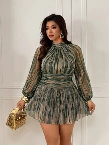 Femmeverse Plus Size Women's Fashion Sexy Halter Neck Pleated Metallic Fabric A-Line Lantern Sleeve Romper - Dark Green - View 5