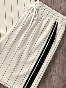 Manfinity Joysei Men Striped & Letter Graphic Contrast Trim Tee & Drawstring Waist Shorts - Apricot - View 5