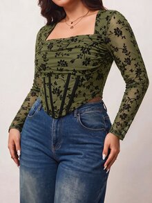 Enliva 大尺碼女款短版長袖方領T恤上衣，植絨花卉圖案收腰上衣 - 軍綠色 - 查看 4